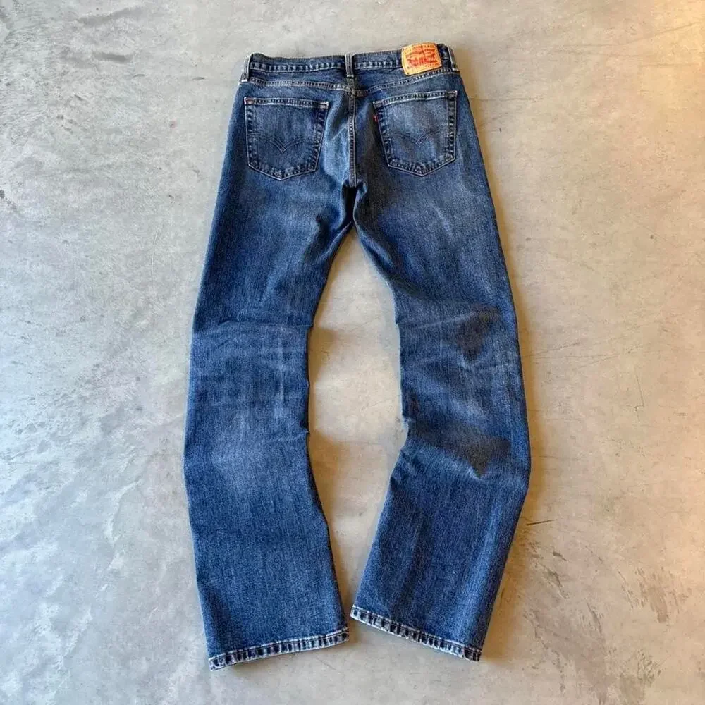 Levis us shipping